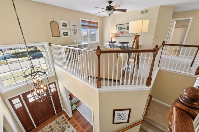 3975 Zanzibar Lane N, Plymouth, MN 55446