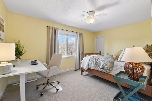 3975 Zanzibar Lane N, Plymouth, MN 55446