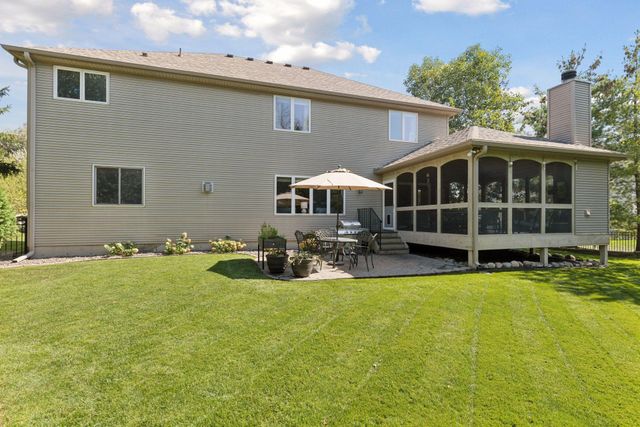 3975 Zanzibar Lane N, Plymouth, MN 55446