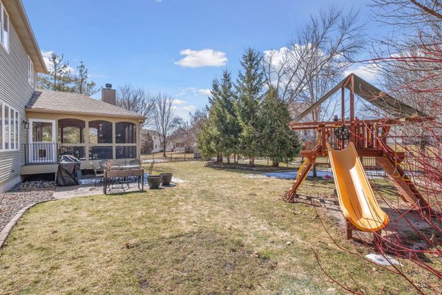3975 Zanzibar Lane N, Plymouth, MN 55446