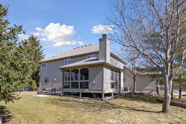 3975 Zanzibar Lane N, Plymouth, MN 55446