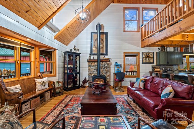 145 Keener Road, Canton, NC 28716