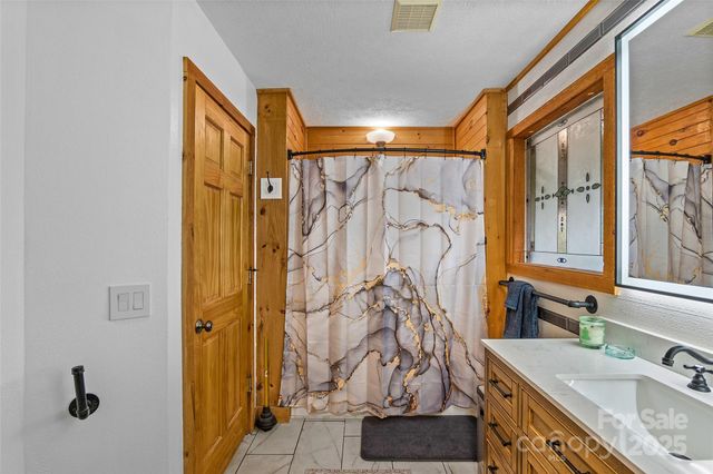 145 Keener Road, Canton, NC 28716