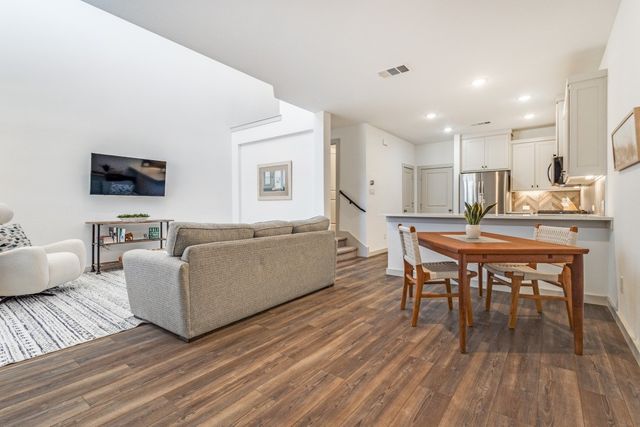 221 McConathy Way, Flower Mound, TX 75028