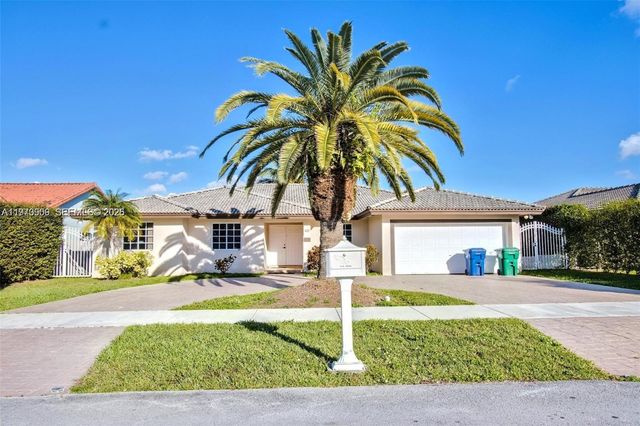 421 NW 136th Ave 421, Miami, FL 33182