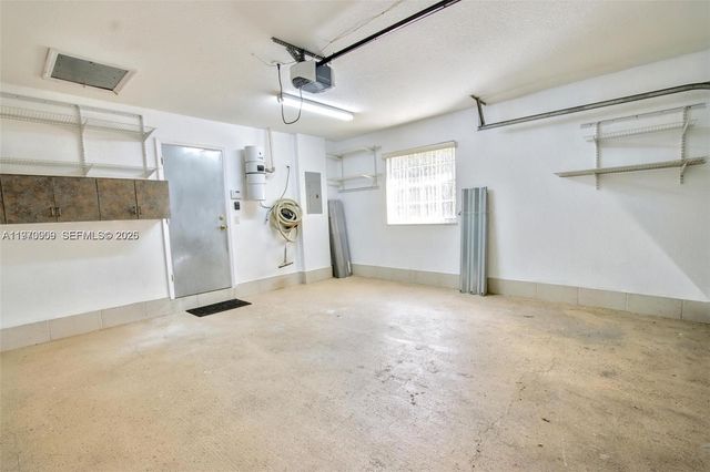 421 NW 136th Ave 421, Miami, FL 33182