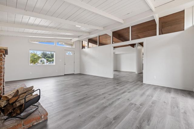 2023 Ellis St, Modesto, CA 95354