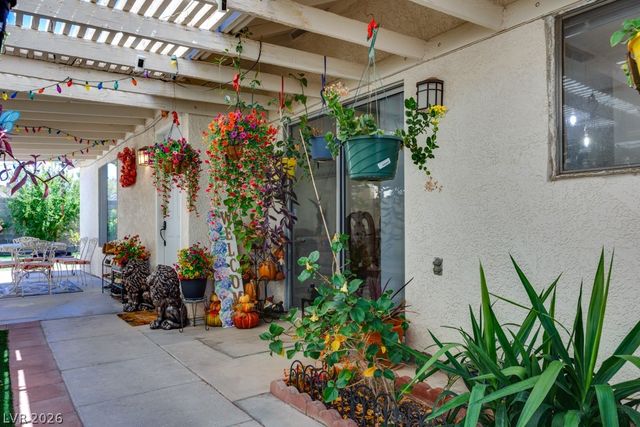 7304 Empress Drive, Las Vegas, NV 89147