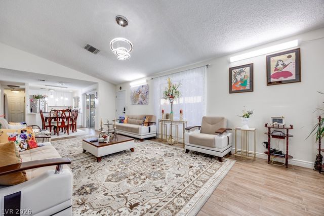 7304 Empress Drive, Las Vegas, NV 89147