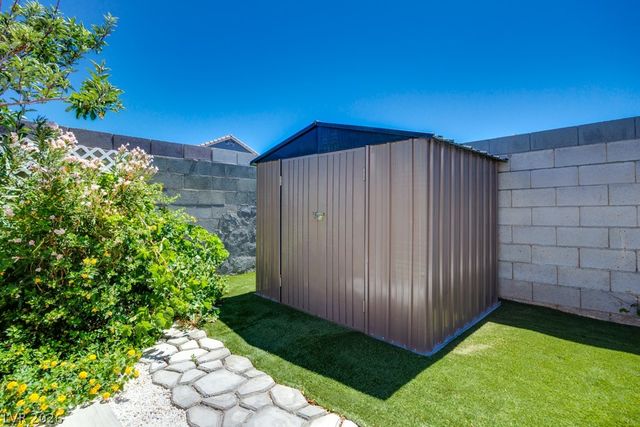 7304 Empress Drive, Las Vegas, NV 89147