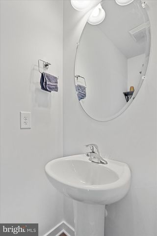 13 OLGA DR, Martinsburg, WV 25403