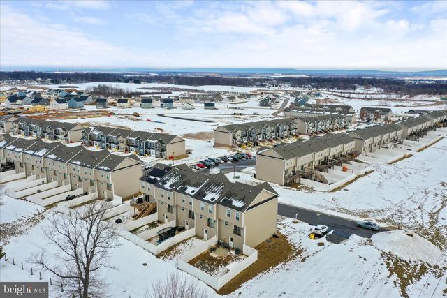 13 OLGA DR, Martinsburg, WV 25403