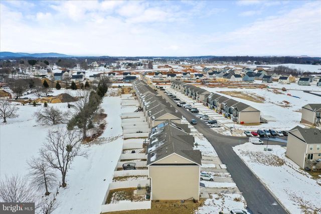 13 OLGA DR, Martinsburg, WV 25403