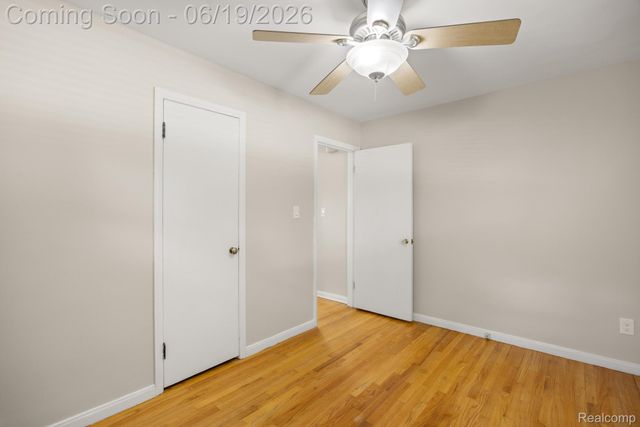 2879 Royal Avenue, Berkley, MI 48072