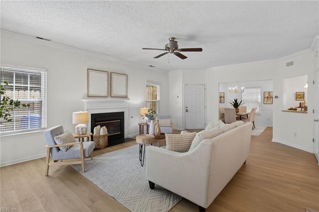 1636 Willow CV, Newport News, VA 23602