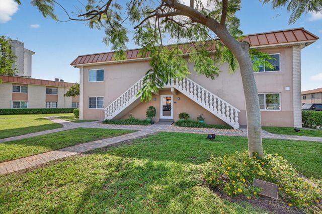 12 NE 19th Court 118a, Wilton Manors, FL 33305