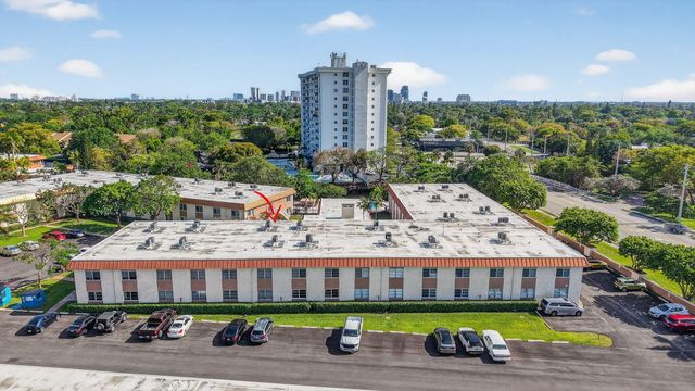 12 NE 19th Court 118a, Wilton Manors, FL 33305