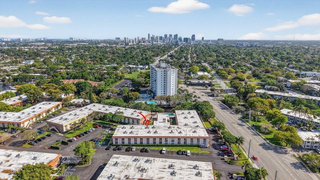 12 NE 19th Court 118a, Wilton Manors, FL 33305