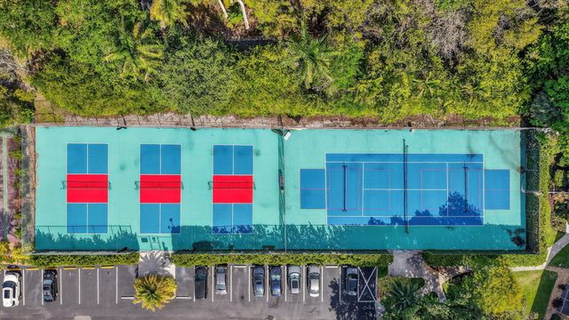 12 NE 19th Court 118a, Wilton Manors, FL 33305