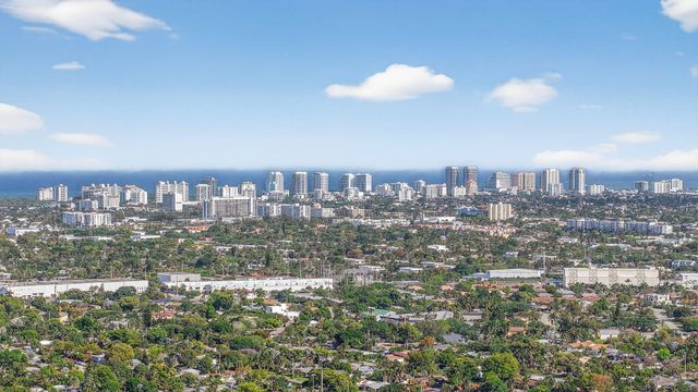 12 NE 19th Court 118a, Wilton Manors, FL 33305