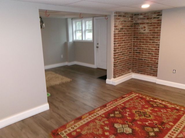 47 King Road, Chichester, NH 03258