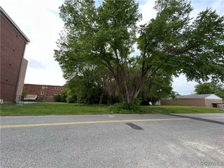 000 E Cawson St, Hopewell, VA 23860