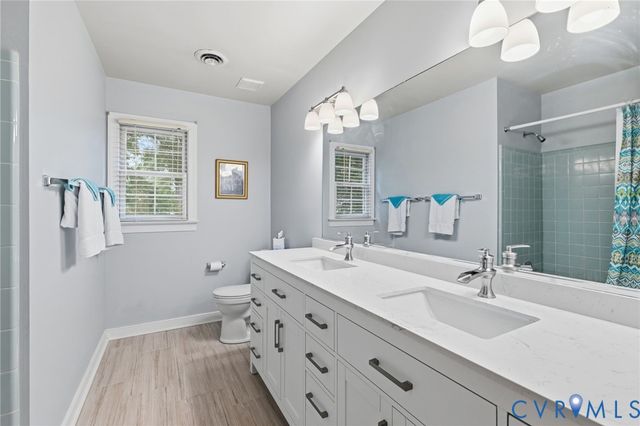 3013 Summerhaven Ct, Glen Allen, VA 23060