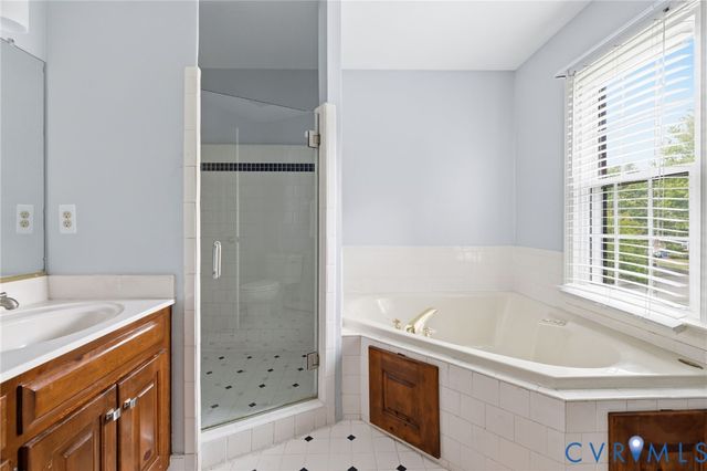 3013 Summerhaven Ct, Glen Allen, VA 23060
