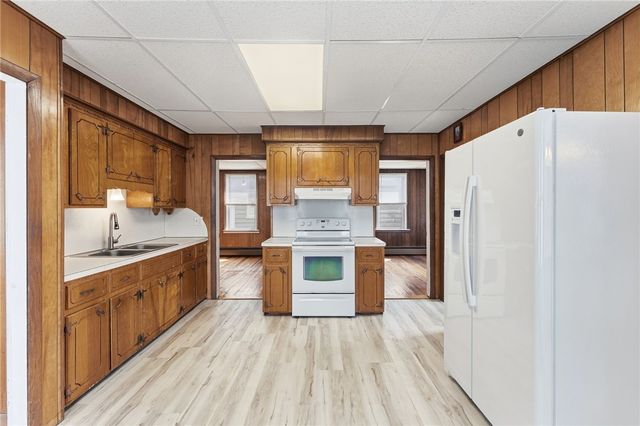 1880 Smith Street, North Providence, RI 02911