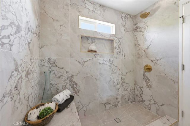 876 W Oliver, San Pedro, CA 90731