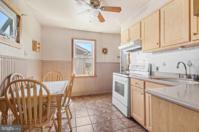 803 HILARY AVE, Croydon, PA 19021