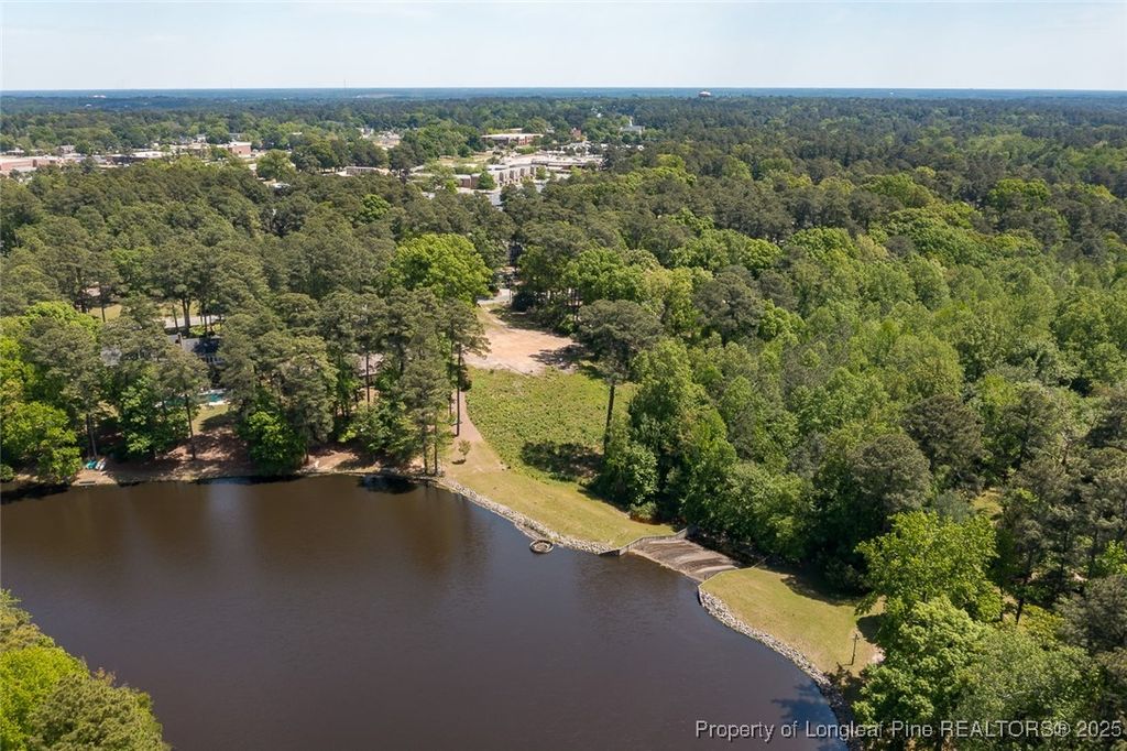 2853 Skye Drive, Fayetteville, NC 28303 — photo 2