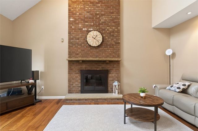 45 Woodleaf, Henrietta, NY 14534