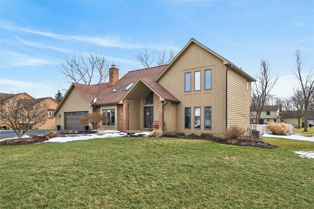 45 Woodleaf, Henrietta, NY 14534