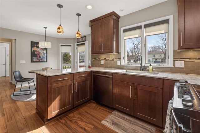 45 Woodleaf, Henrietta, NY 14534