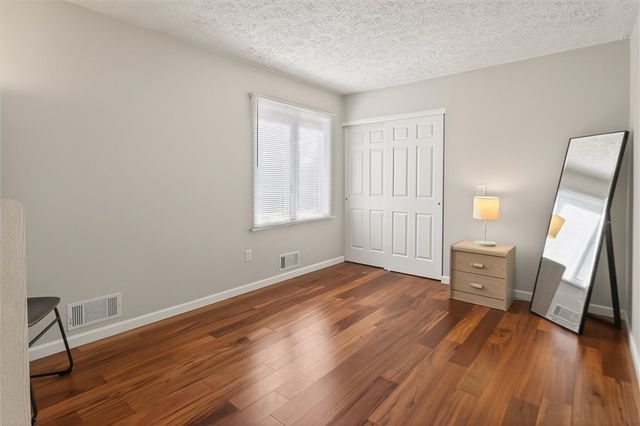 45 Woodleaf, Henrietta, NY 14534