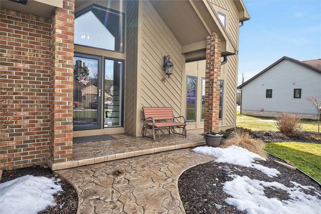 45 Woodleaf, Henrietta, NY 14534