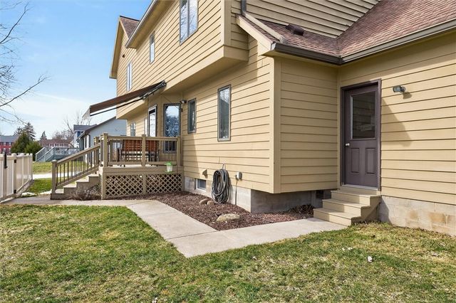 45 Woodleaf, Henrietta, NY 14534