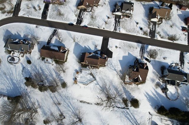 45 Woodleaf, Henrietta, NY 14534