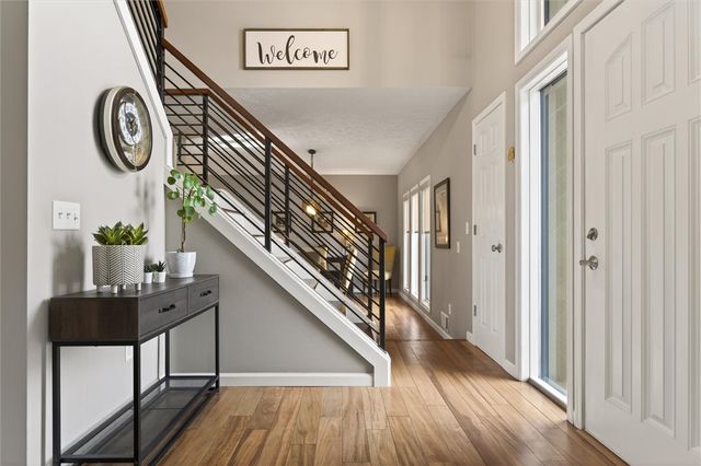 45 Woodleaf, Henrietta, NY 14534