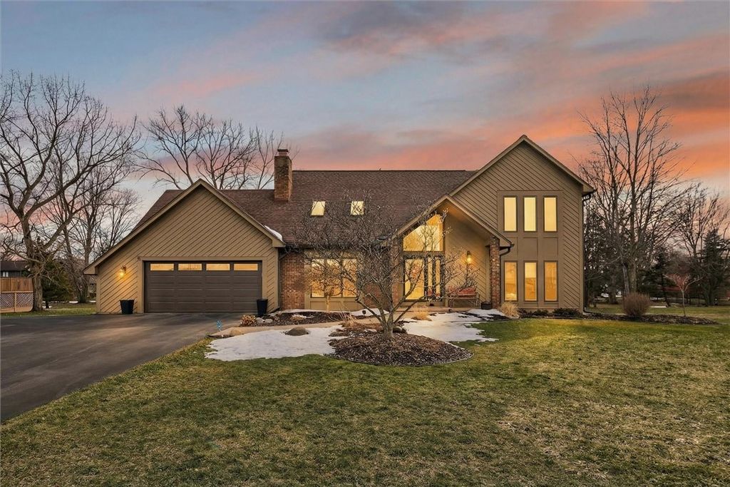 45 Woodleaf, Henrietta, NY 14534