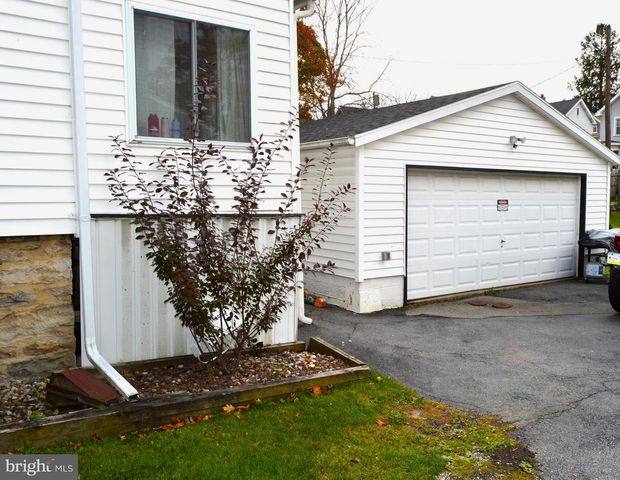 309 S CENTRE ST, Philipsburg, PA 16866