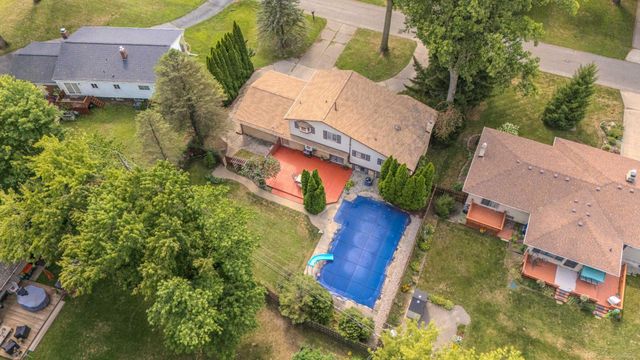53346 Ruann Drive, Shelby Twp, MI 48316