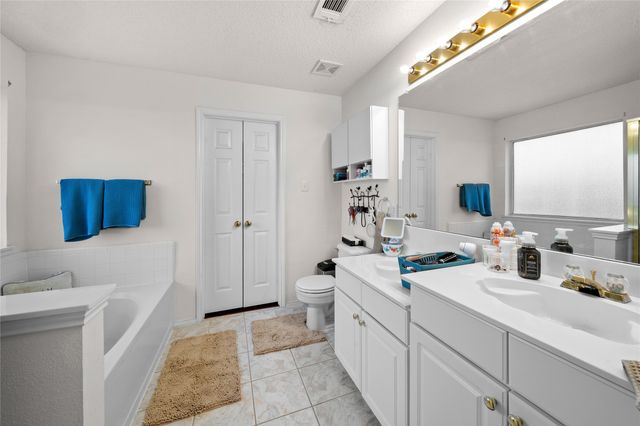 6124 Hillside Lane, Sachse, TX 75048