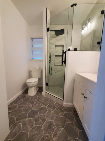 2010 S Palm Court, Pasadena, TX 77502