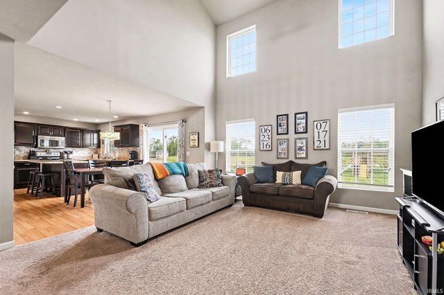 23129 Rumford Drive, South Bend, IN 46628