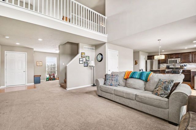 23129 Rumford Drive, South Bend, IN 46628