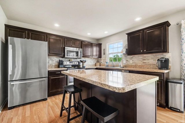 23129 Rumford Drive, South Bend, IN 46628