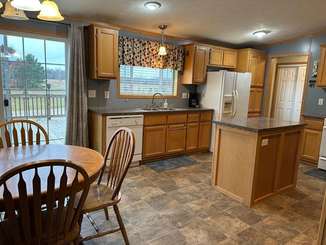 7330 64th Avenue NE, Remer, MN 56672