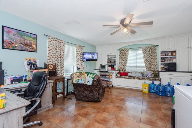 3625 County Road 36, Angleton, TX 77515